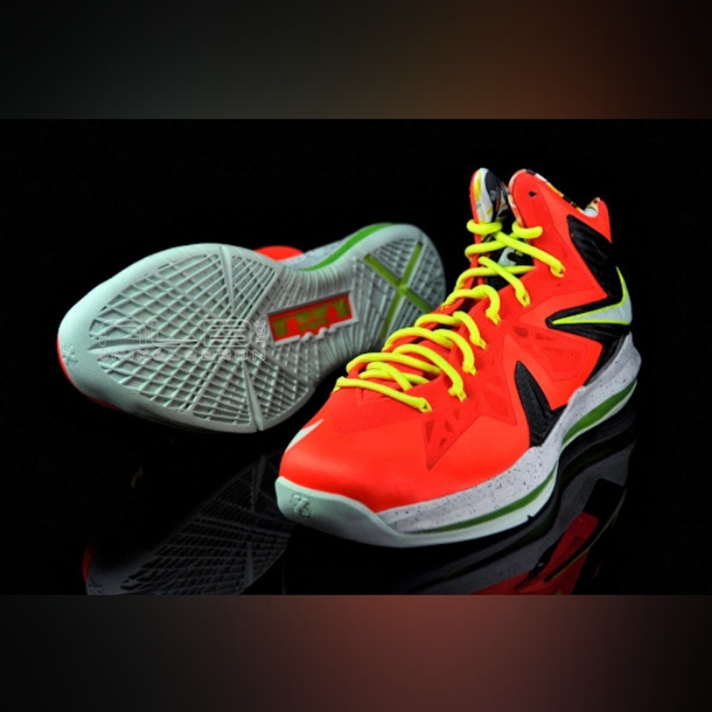 NIKE LEBRON X ELITE TOTAL CRIMSON SIZE 11 NEW